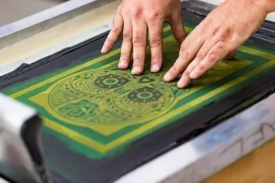 Discharge-Screen-Print-1.webp Discharge-Screen-Print-1.webp