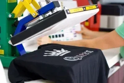 Flock-Screen-Printing-1.webp Flock-Screen-Printing-1.webp